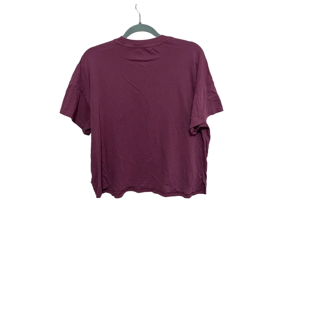 Puma Womens Boxy Pocket T-Shirt Burgundy Script Logo XL Short Sleeve-Retro - Picture 4 of 11